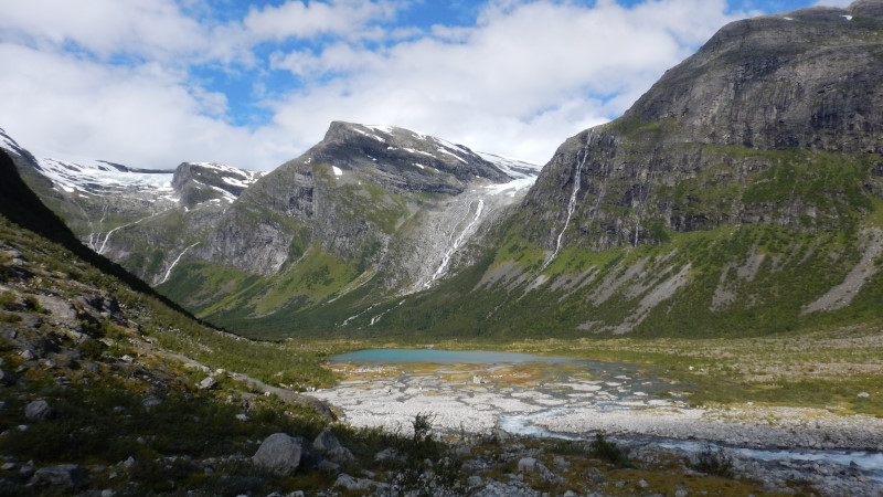 norsko pesi trek k ledovcovemu splazu