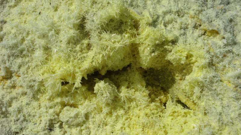 prirodni sira ze sopky vulcano