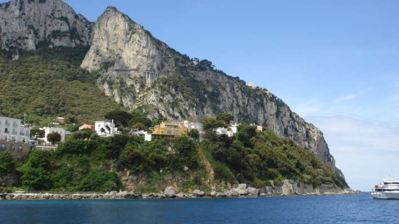 ostrov capri dovolena