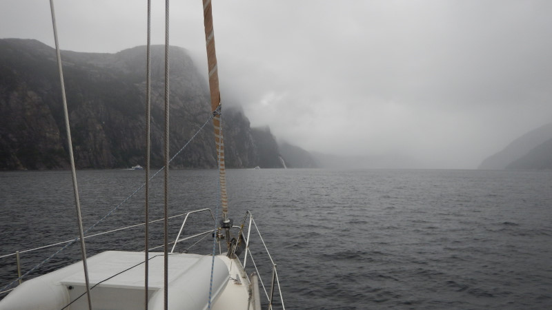 plavba norskymi fjordy
