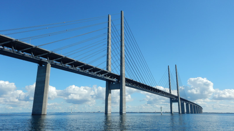 most mezi danskem a svedskem